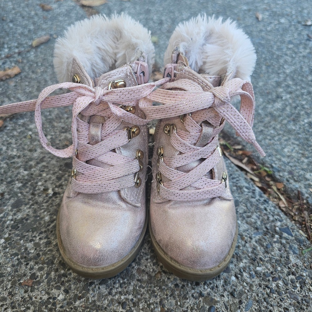Girls Pink Sparkle Faux Fur‎ Lined Winter Boots Lace Up Side Zip Size 6